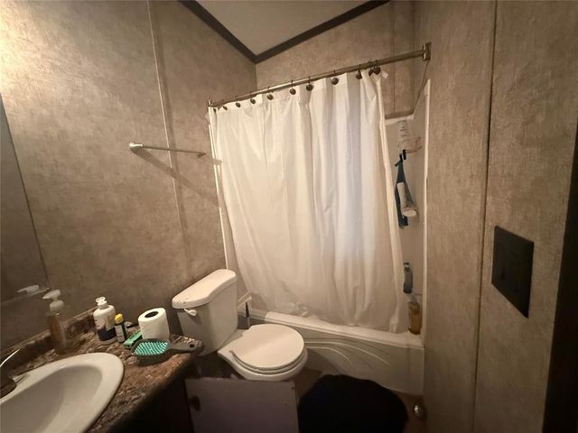 4005 N Whitetail Circle, Guthrie, OK 73044