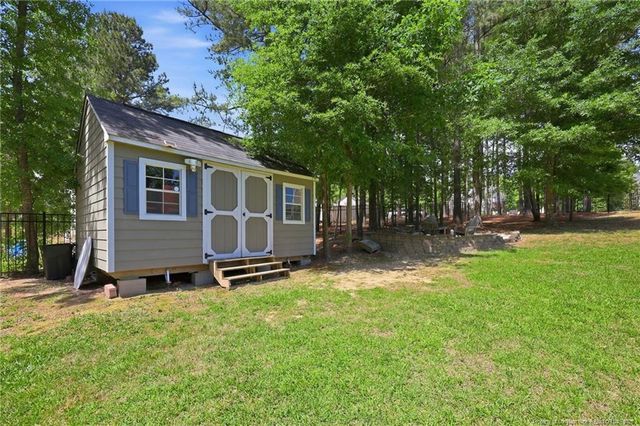 609 Prospectors Lane, Sanford, NC 27330