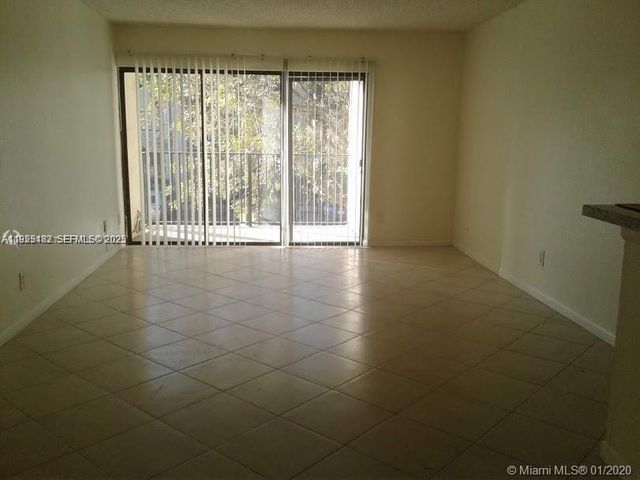 9022 W Atlantic Blvd 222, Coral Springs, FL 33071