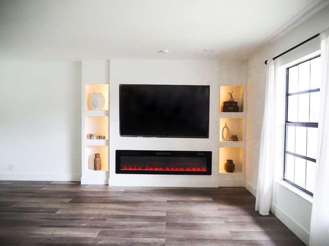 430 La Mancha Avenue, Royal Palm Beach, FL 33411