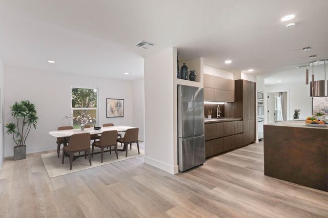 430 La Mancha Avenue, Royal Palm Beach, FL 33411