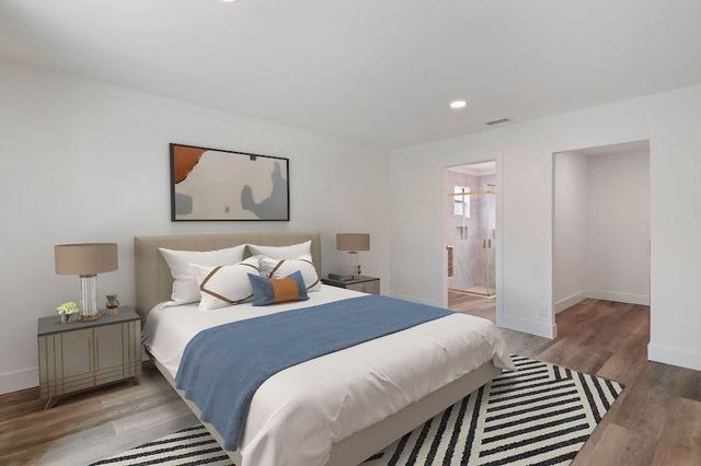 430 La Mancha Avenue, Royal Palm Beach, FL 33411