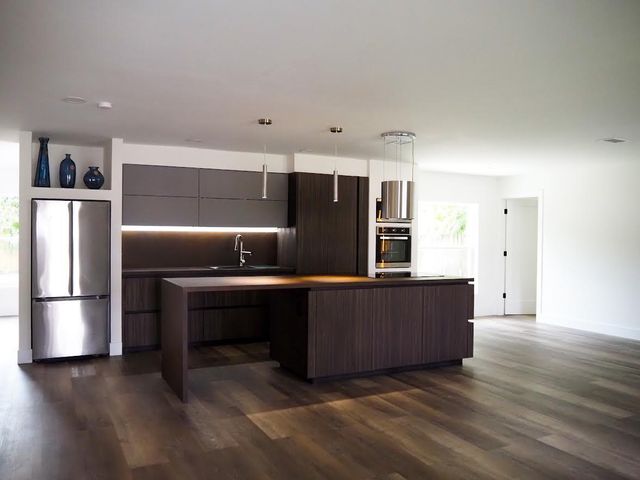 430 La Mancha Avenue, Royal Palm Beach, FL 33411