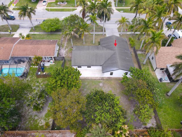 430 La Mancha Avenue, Royal Palm Beach, FL 33411