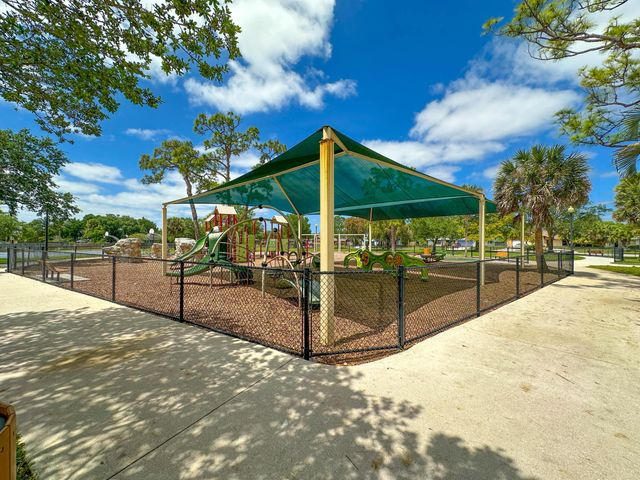 430 La Mancha Avenue, Royal Palm Beach, FL 33411