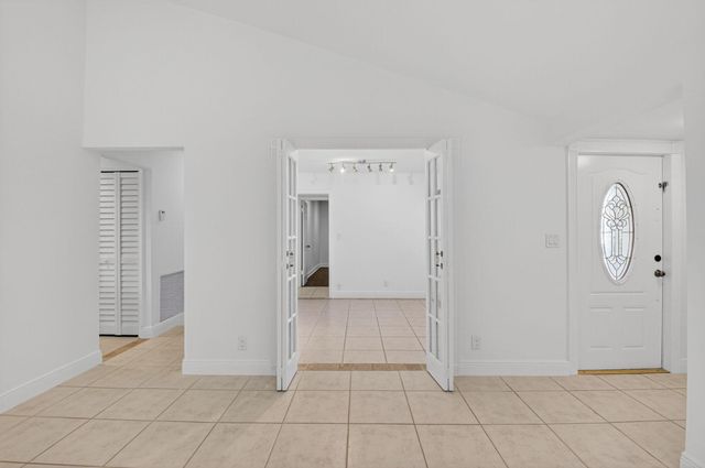 18051 104th Terrace S, Boca Raton, FL 33498