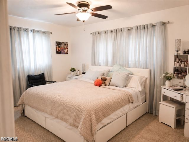 345 SE 47th TER, Cape Coral, FL 33904