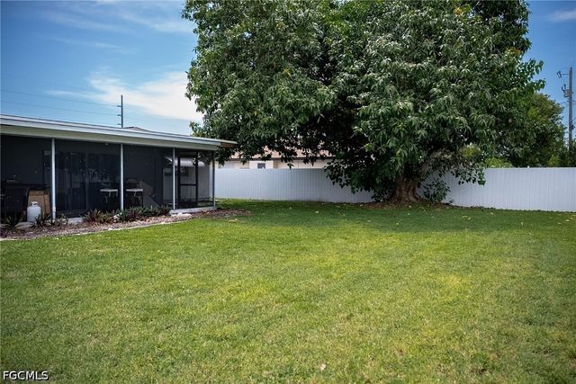 345 SE 47th TER, Cape Coral, FL 33904