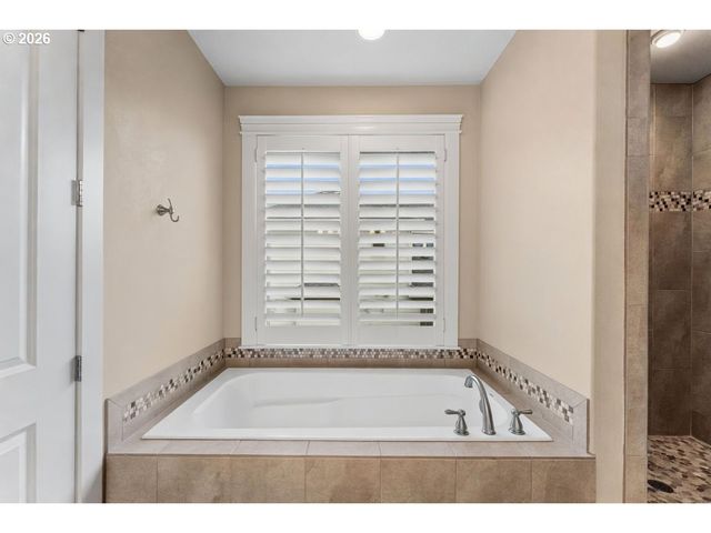 3608 Se 142ND Ct, Vancouver, WA 98683