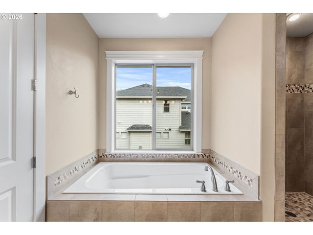 3608 Se 142ND Ct, Vancouver, WA 98683