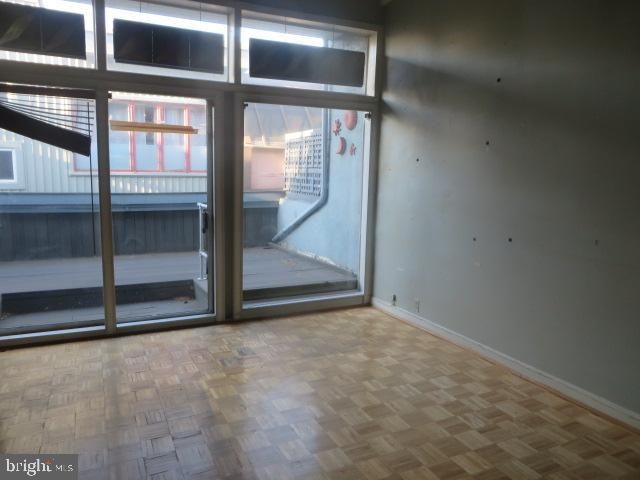 2122 LOMBARD ST, Philadelphia, PA 19146