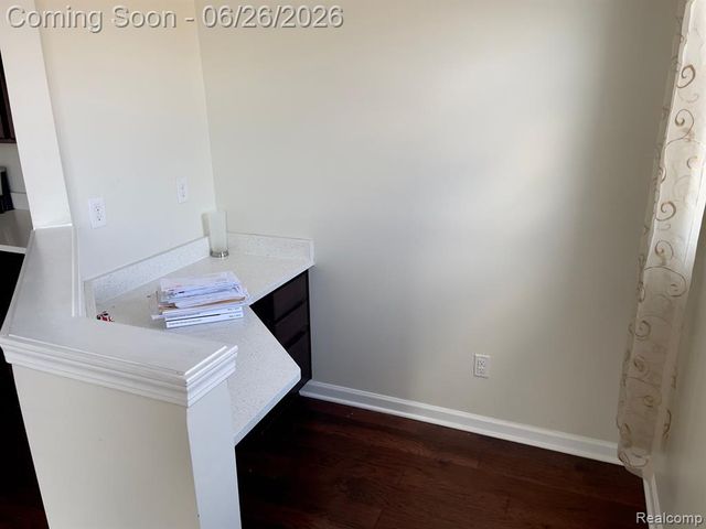 49744 Hartwick Drive, Novi, MI 48374
