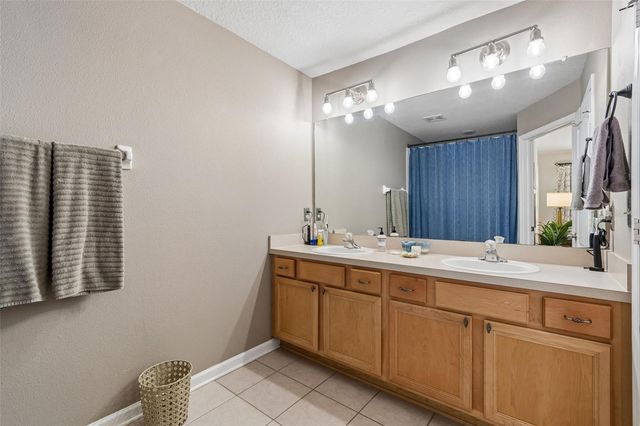26606 CASTLEVIEW WAY, Wesley Chapel, FL 33544