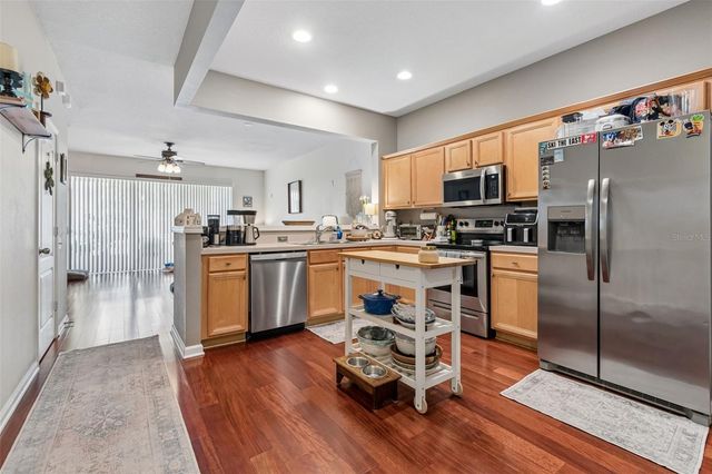 26606 CASTLEVIEW WAY, Wesley Chapel, FL 33544