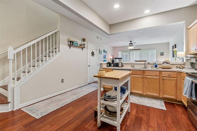 26606 CASTLEVIEW WAY, Wesley Chapel, FL 33544
