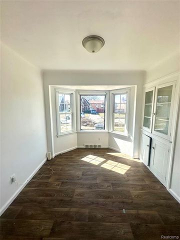 13112 Canonbury Street, Detroit, MI 48205