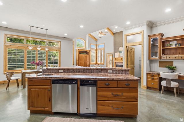 2508 BARKER PKWY, North Ogden, UT 84414