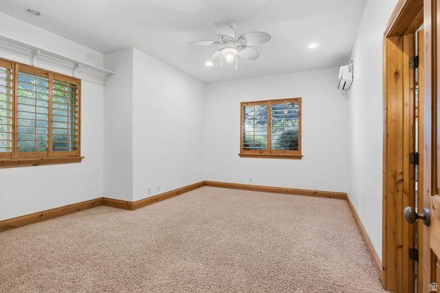 2508 BARKER PKWY, North Ogden, UT 84414
