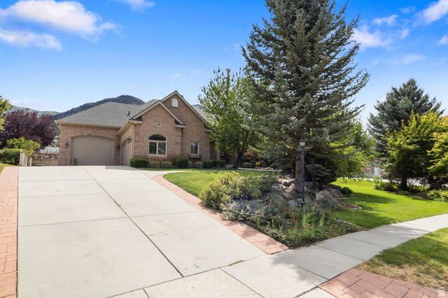 2508 BARKER PKWY, North Ogden, UT 84414