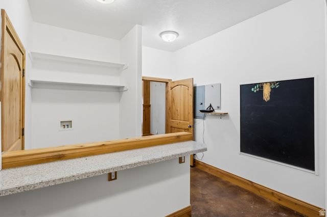 2508 BARKER PKWY, North Ogden, UT 84414