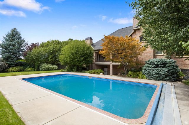2508 BARKER PKWY, North Ogden, UT 84414