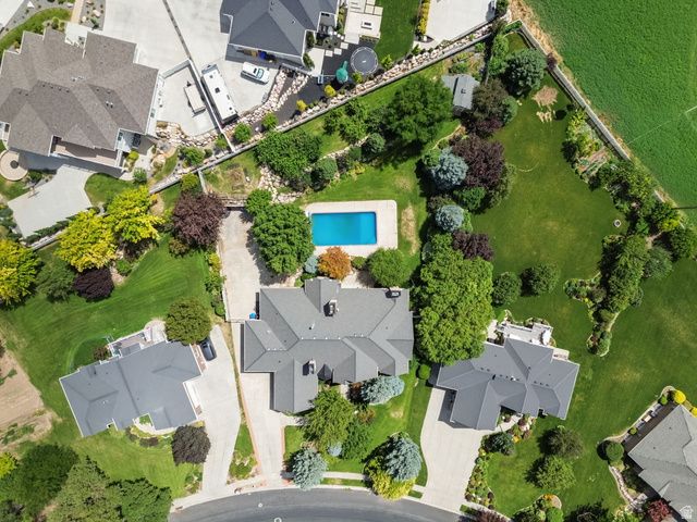2508 BARKER PKWY, North Ogden, UT 84414