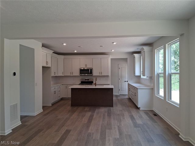 3775 Overlook Court, Fairlawn, OH 44333