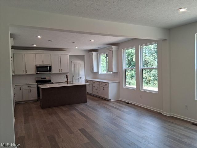 3775 Overlook Court, Fairlawn, OH 44333