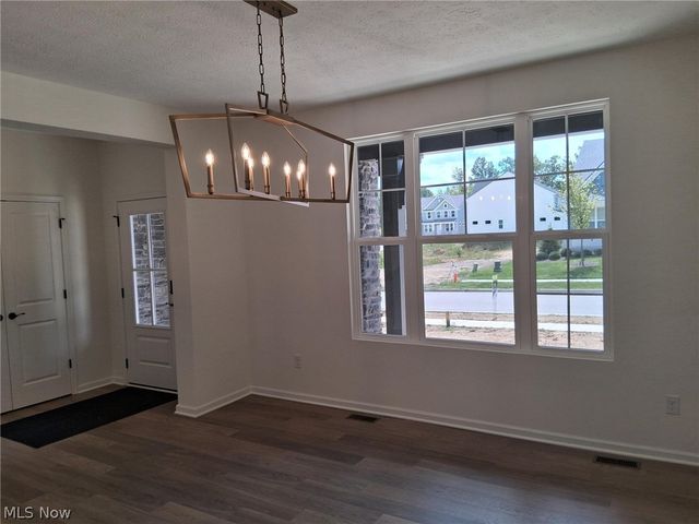 3775 Overlook Court, Fairlawn, OH 44333