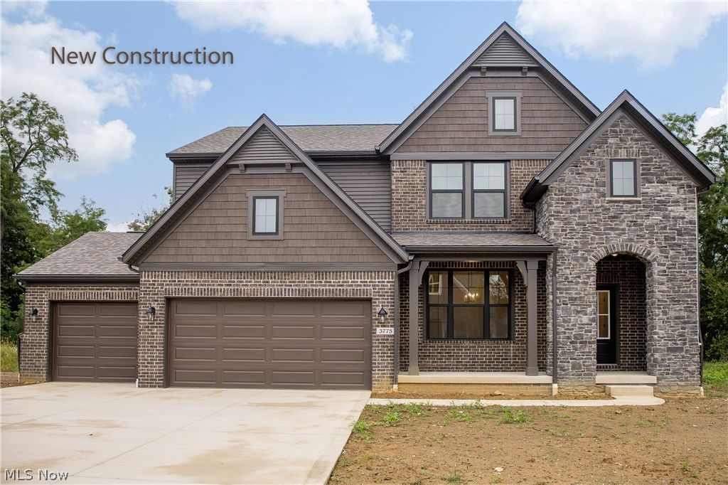 3775 Overlook Court, Fairlawn, OH 44333