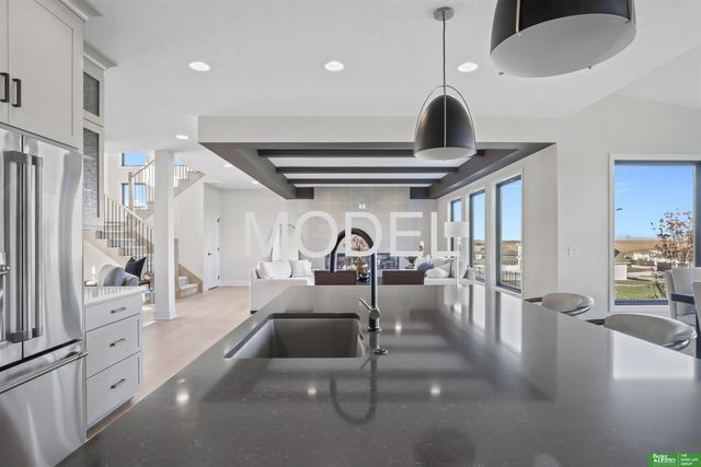 10305 S 191st Avenue, Gretna, NE 68136