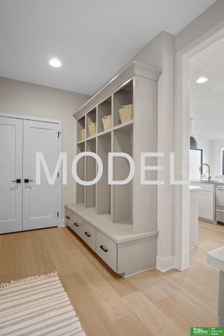 10305 S 191st Avenue, Gretna, NE 68136