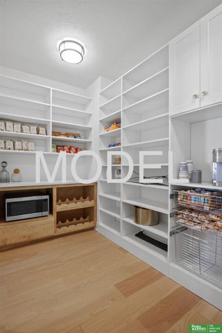 10305 S 191st Avenue, Gretna, NE 68136