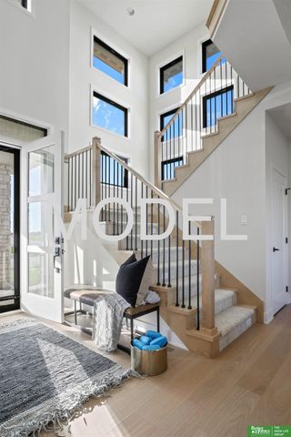 10305 S 191st Avenue, Gretna, NE 68136