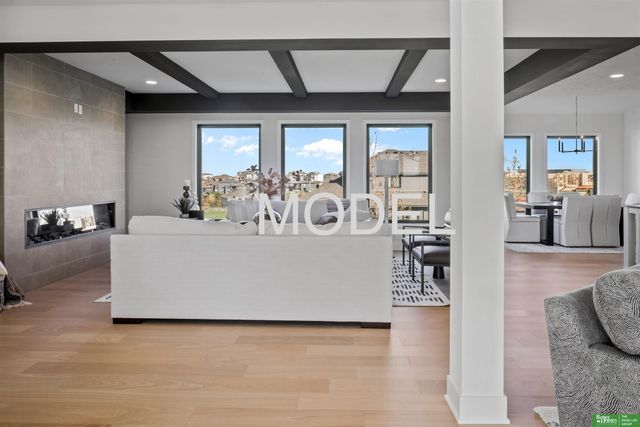 10305 S 191st Avenue, Gretna, NE 68136