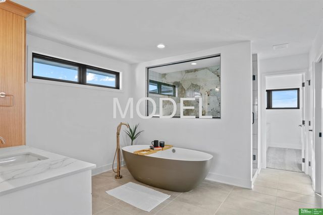 10305 S 191st Avenue, Gretna, NE 68136