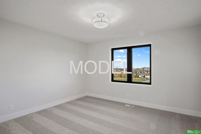 10305 S 191st Avenue, Gretna, NE 68136