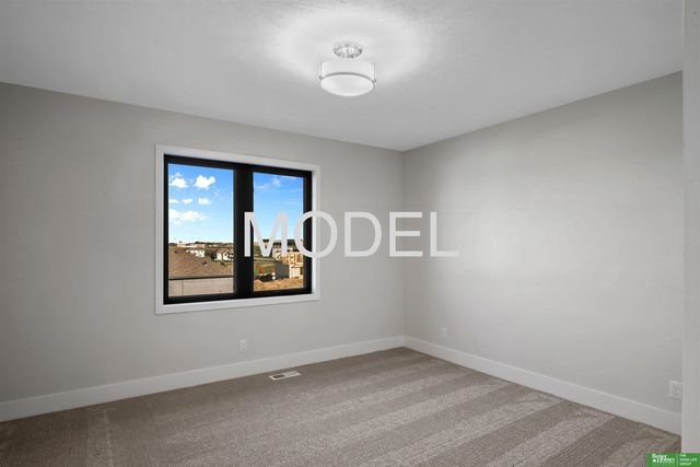 10305 S 191st Avenue, Gretna, NE 68136