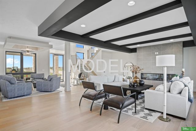 10305 S 191st Avenue, Gretna, NE 68136