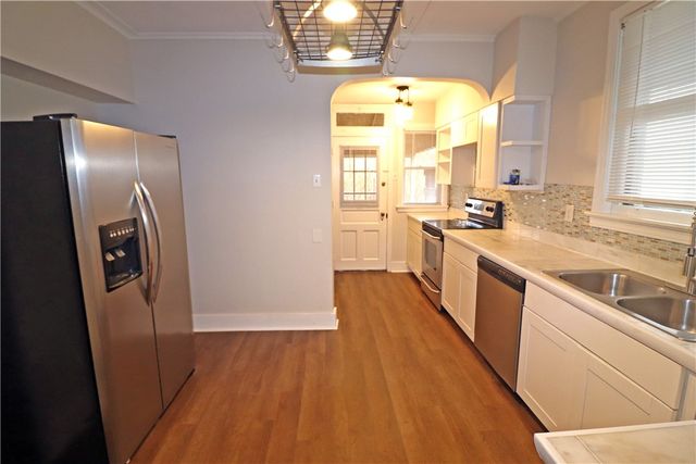 504 Arthur Ave, Scottdale, PA 15683