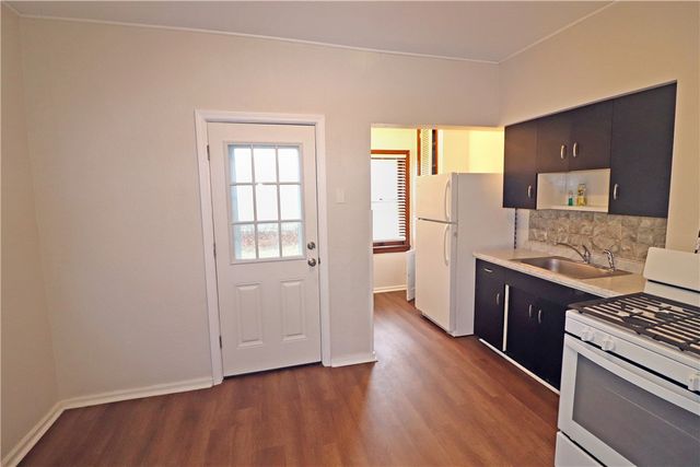 504 Arthur Ave, Scottdale, PA 15683