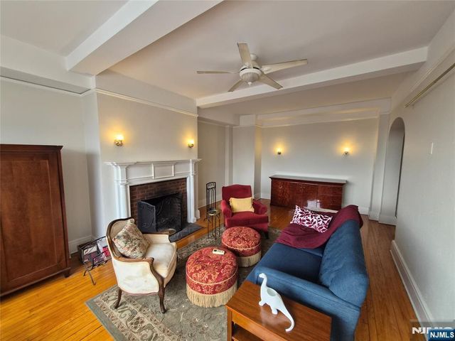 363-377 Mount Prospect 1B, Newark, NJ 07104