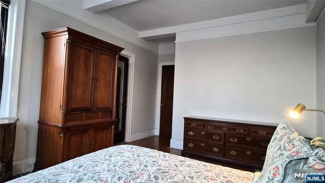 363-377 Mount Prospect 1B, Newark, NJ 07104