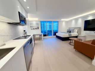 2301 Collins Avenue 920, Miami Beach, FL 33139