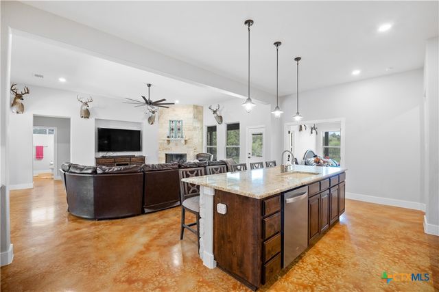 6200 Solana Ranch Rd, Salado, TX 76571