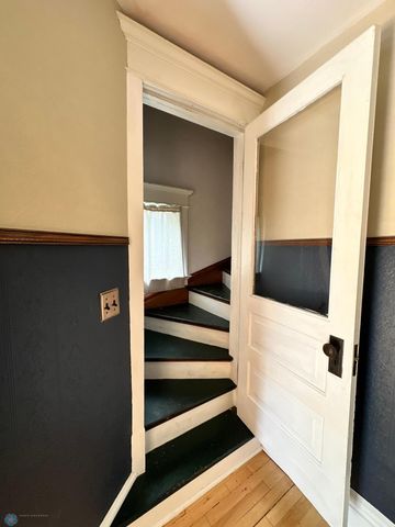 619 University Drive S, Fargo, ND 58103