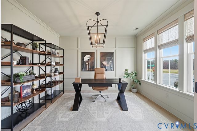 19000 Palisades Rdg, Moseley, VA 23120