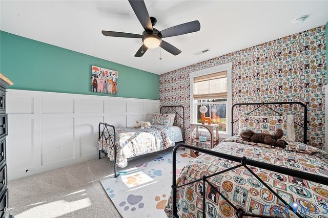 19000 Palisades Rdg, Moseley, VA 23120