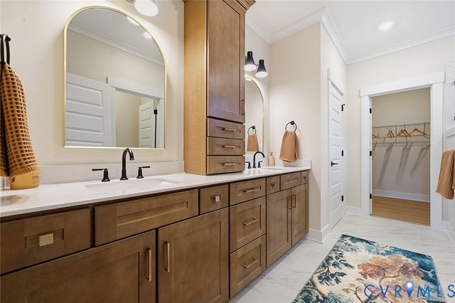 19000 Palisades Rdg, Moseley, VA 23120