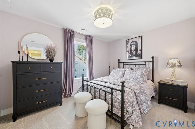 19000 Palisades Rdg, Moseley, VA 23120